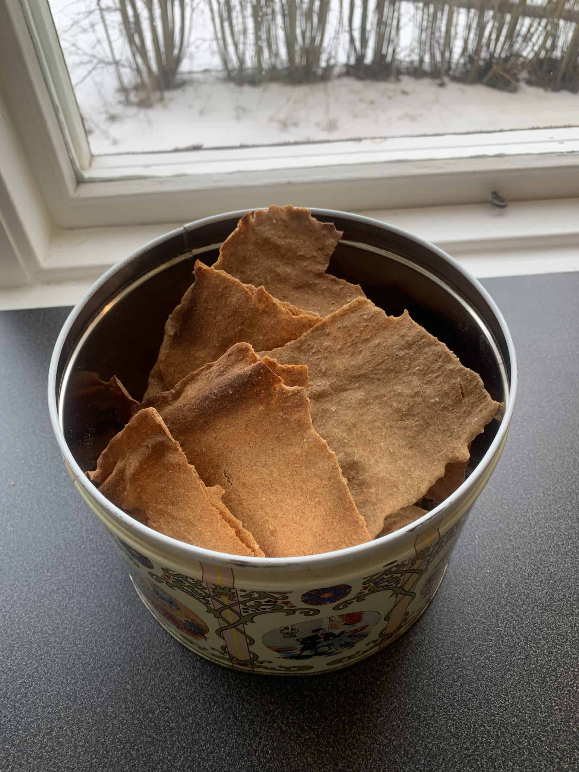 surdegsknäcke på avhäll